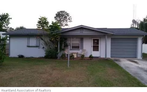 226 Jay Ave, Sebring, FL 33870 photo 2