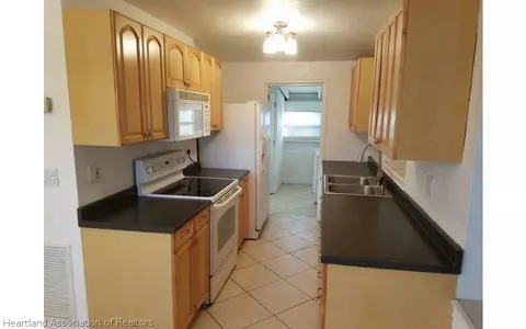1655 Killarney Dr, Sebring, FL 33870 photo 4