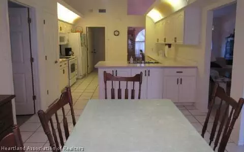 2702 Divot Rd, Sebring, FL 33872 photo 8
