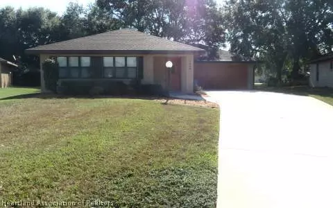3004 Summertree Dr, Sebring, FL 33872 photo 1