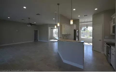4810 Myrtle Beach Dr, Sebring, FL 33872 photo 3