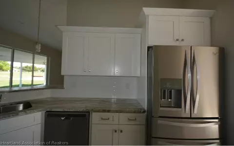 4810 Myrtle Beach Dr, Sebring, FL 33872 photo 9