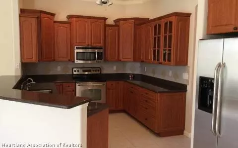 3112 Monza Dr, Sebring, FL 33872 photo 2