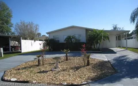 1129 Sunbird Ct, Sebring, FL 33872 photo 1