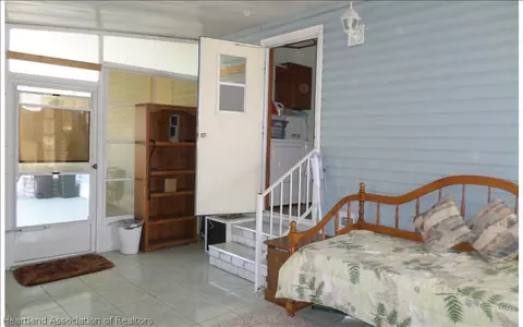 3313 Delaware Ave, Sebring, FL 33870 photo 3
