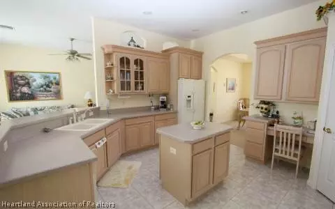 5209 Angelo Cir, Sebring, FL 33872 photo 4