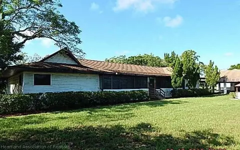 625 Moon Ranch Rd, Sebring, FL 33870 photo 1