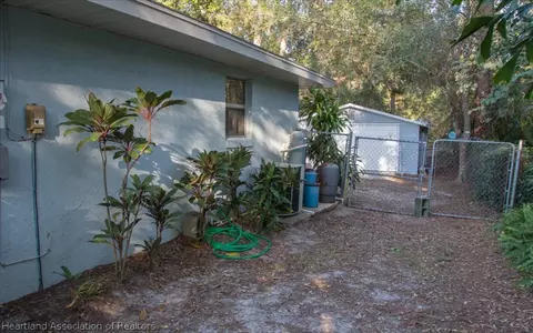 2130 Gresham St, Sebring, FL 33875 photo 11