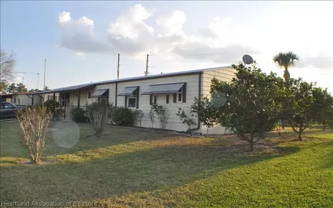 3905 Briaridge Cir W, Sebring, FL 33870 photo 2