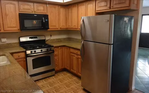 3834 Thunderbird Hill Cir, Sebring, FL 33872 photo 8