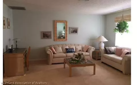 1025 Killarney Dr, Sebring, FL 33870 photo 4