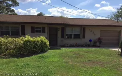 1025 Killarney Dr, Sebring, FL 33870 photo 1
