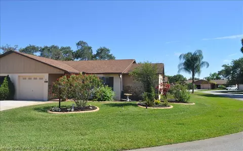 3803 Thunderbird Hill Cir, Sebring, FL 33872 photo 1