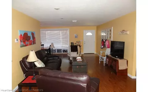128 Sparrow Ave, Sebring, FL 33870 photo 4