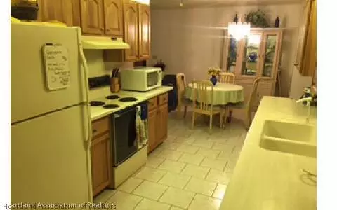 8024 Pine Glen Rd, Sebring, FL 33876 photo 5