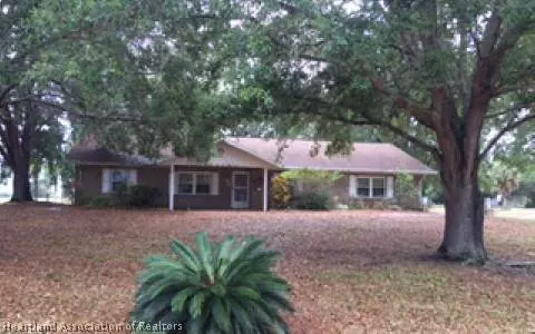 8024 Pine Glen Rd, Sebring, FL 33876 photo 1