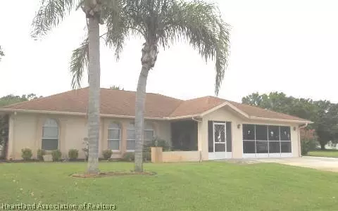 409 Maple Ln, Sebring, FL 33876 photo 1