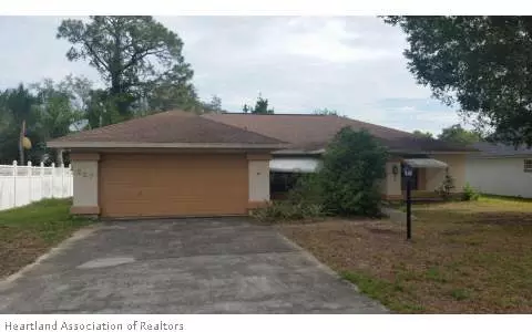 227 Robin Ave, Sebring, FL 33870 photo 1