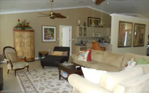 2225 Jackson Dr, Sebring, FL 33870 photo 4