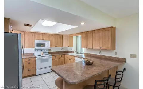 7024 Spring Hill Rd, Sebring, FL 33876 photo 4