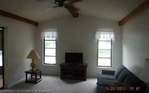 324 Maple Ln, Sebring, FL 33876 photo 4