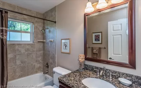 3246 Wynstone Ct, Sebring, FL 33875 photo 19