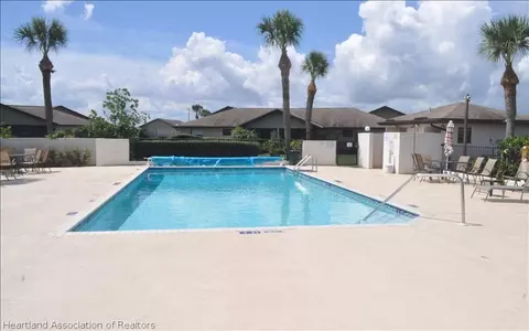 2205 Villaway E, Sebring, FL 33876 photo 2