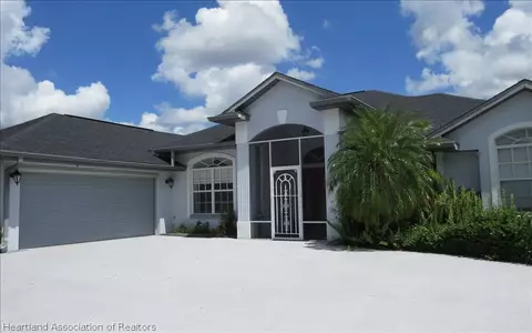 4720 Darnell Dr, Sebring, FL 33872 photo 1