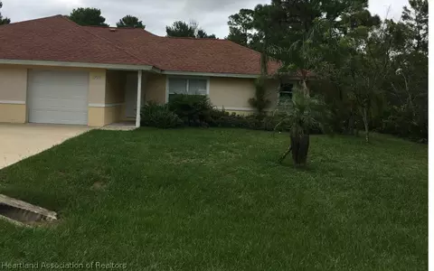 3916 Skipper Rd, Sebring, FL 33875 photo 3