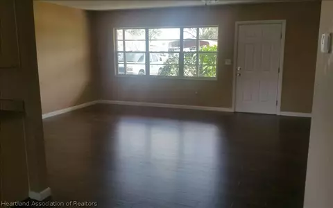 940 Kerry Dr, Sebring, FL 33870 photo 2