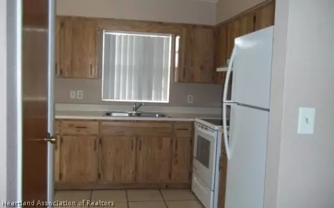 6012 Oak Manor Ave, Sebring, FL 33876 photo 2