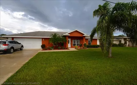 5002 Manatee Dr, Sebring, FL 33870 photo 1