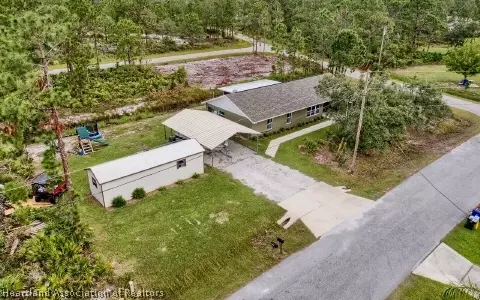 4210 Singer St, Sebring, FL 33872 photo 1