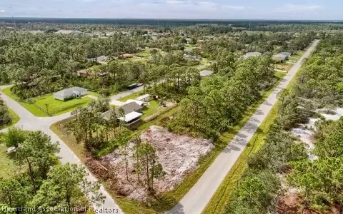 4210 Singer St, Sebring, FL 33872 photo 7