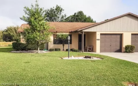 3710 Thunderbird Hill Cir, Sebring, FL 33872 photo 1