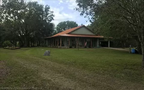 9117 Mare Path, Sebring, FL 33875 photo 2