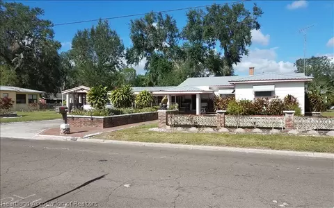 515 E Bay St, Wauchula, FL 33873 photo 1