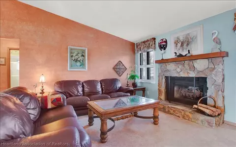 109 Cypress Pt, Lorida, FL 33857 photo 10