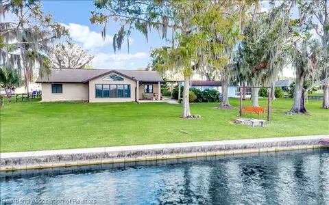109 Cypress Pt, Lorida, FL 33857 photo 2