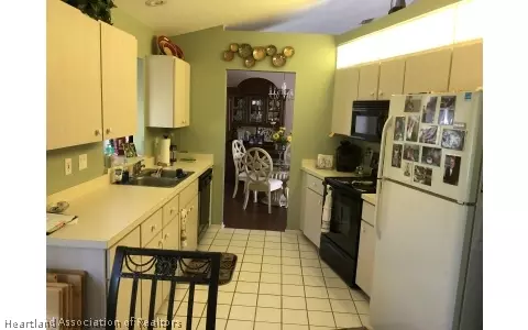 3015 Monza Dr, Sebring, FL 33872 photo 8