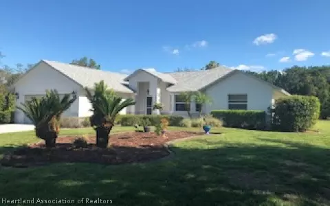 3015 Monza Dr, Sebring, FL 33872 photo 1