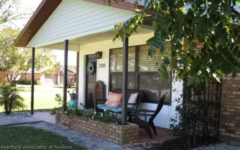 2201 Gilmore Ave, Sebring, FL 33875 photo 2