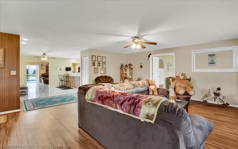 2005 Hicks Rd, Lorida, FL 33857 photo 14