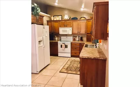 8101 Pine Glen Rd, Sebring, FL 33876 photo 5