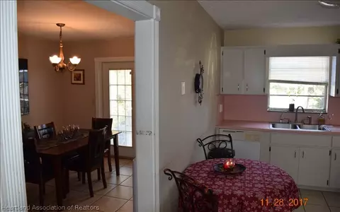 902 Triumph Dr, Sebring, FL 33872 photo 5