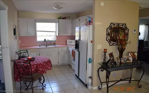 902 Triumph Dr, Sebring, FL 33872 photo 10