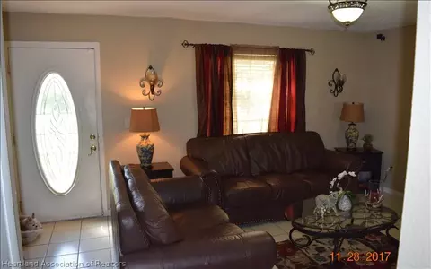 902 Triumph Dr, Sebring, FL 33872 photo 3