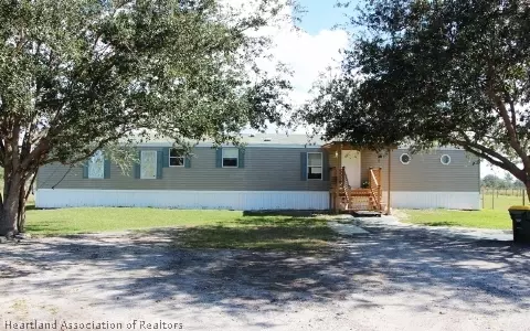 2408 Upson Ave, Lorida, FL 33857 photo 1