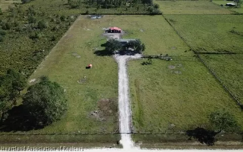 2408 Upson Ave, Lorida, FL 33857 photo 6