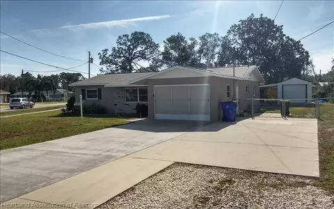 3305 Hawk St, Sebring, FL 33872 photo 3